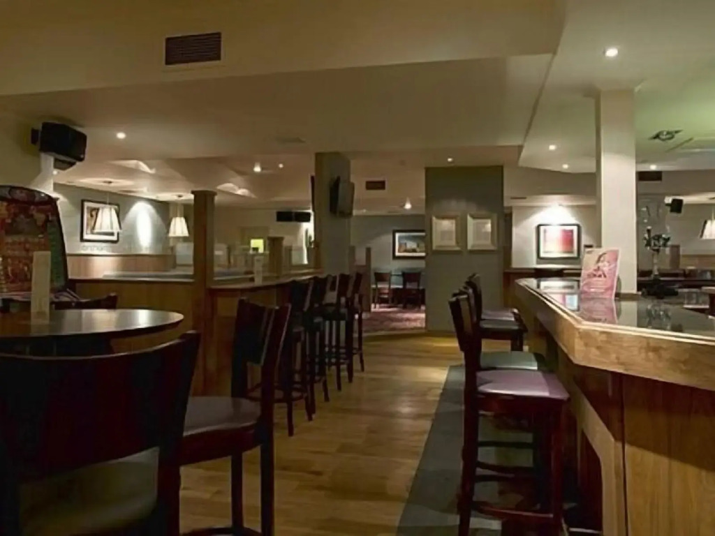 The Orchard Park Hotel