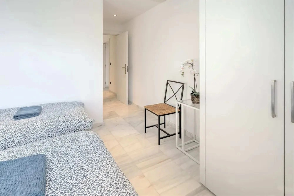 9-persons Apartment in Centre of Antwerp