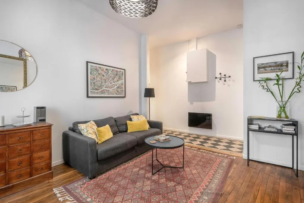 Chaleureux appartement pour 5 a deux pas de la Place Graslin