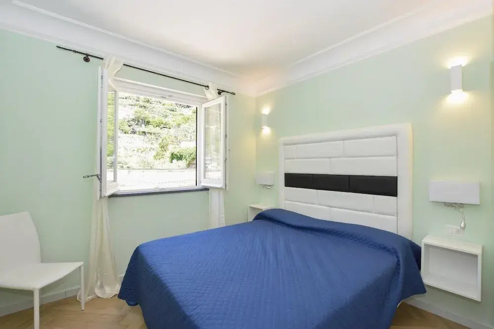 Apartament "CARPE DIEM" in the Historical center 680mt,half mile, 10 minutes away from main square, accessible by 59 steps