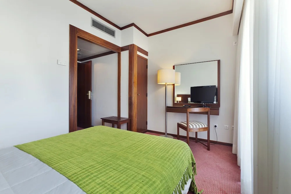 Hotel Lux Mundi