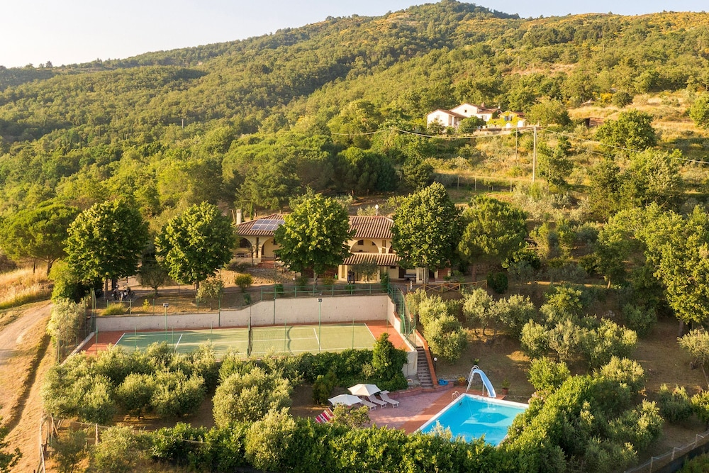 Tuscany Apt Marta Private Pool Tennis 6