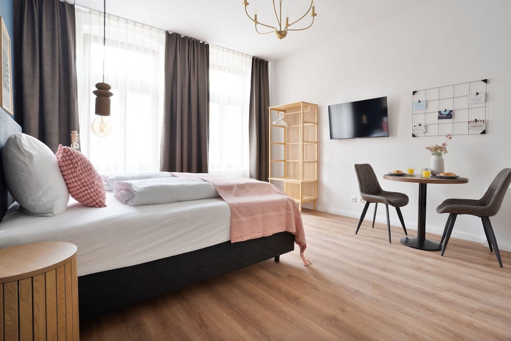 Premium Apartments I home2share