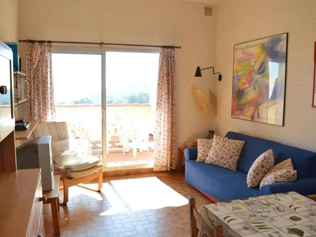 Appartement Le Lavandou, 3 pièces, 6 personnes - FR-1-251-44