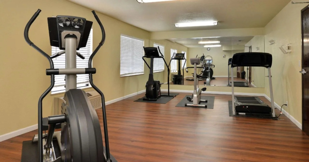 Quality Inn & Suites Fort Worth - Fossil Creek