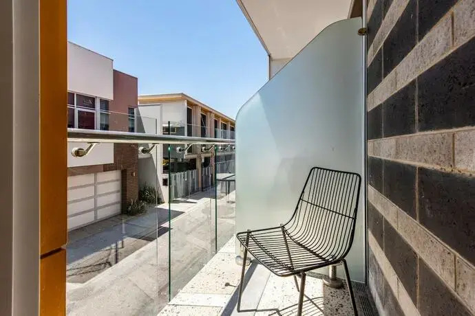 The Nest - Elegant Private Room Near The City + Roof Terrace
