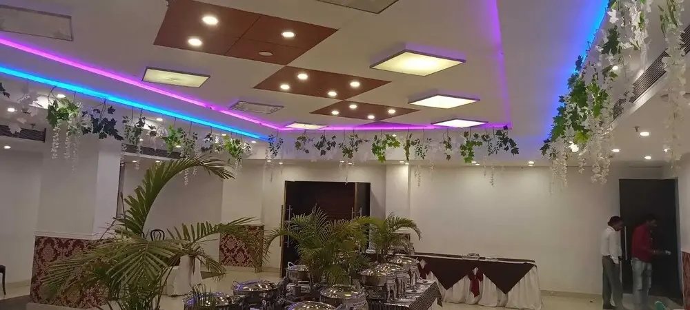 Hotel Ambassador Royale