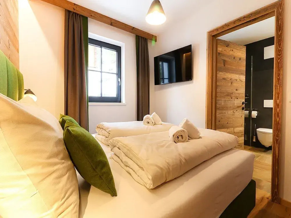 Attractive Chalet on the Ski-slopes