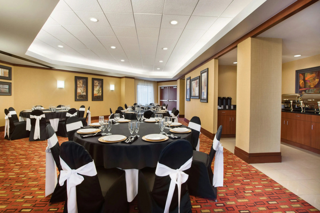 Courtyard by Marriott Oklahoma City Downtown