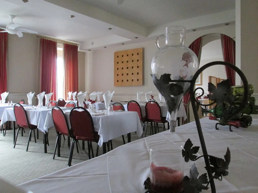 Fourcroft Hotel