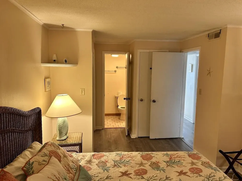 Thunder Island 157d 2 Bedroom Condo by RedAwning