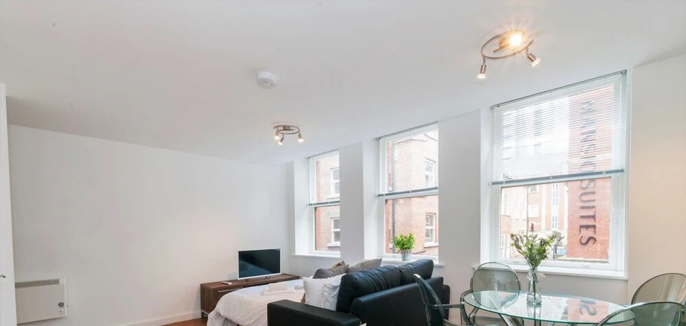 Basinghall Suites