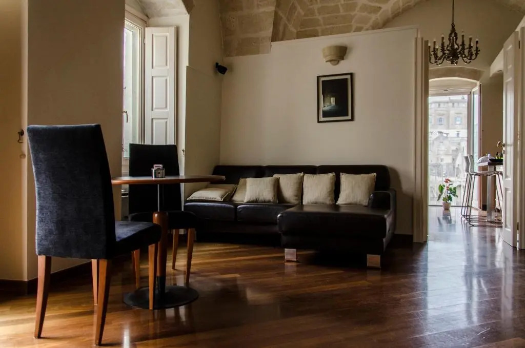 Alla dimora di Chiara Suite and Rooms