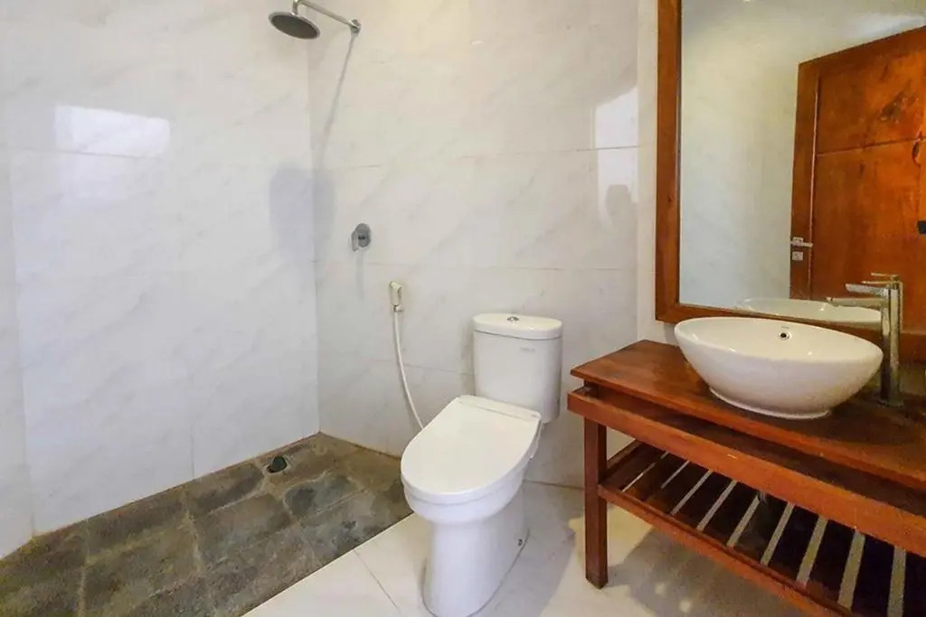 Rumah Eyang Tardjo Syariah Mitra RedDoorz