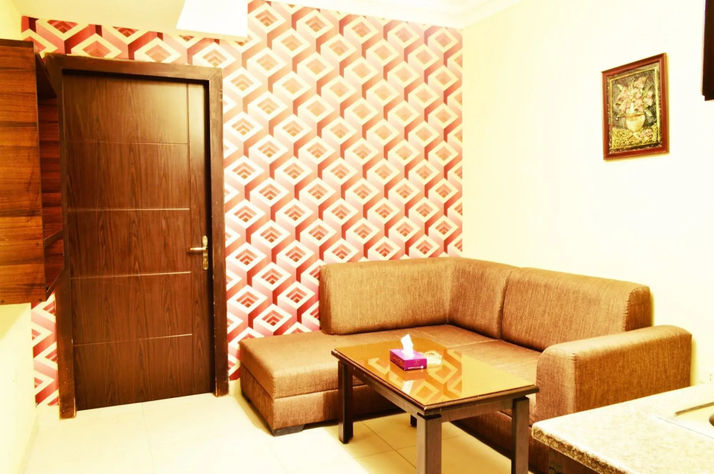 Lancaster Hotel Apartments-Gardens