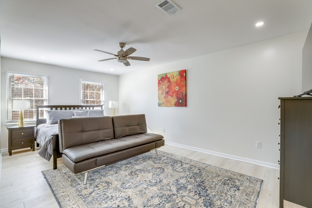 Stylish Marietta Home w/ Deck - Near Truist Park!