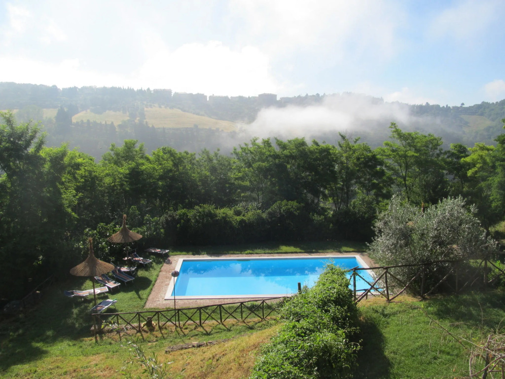 Agriturismo La Volpe E LUva