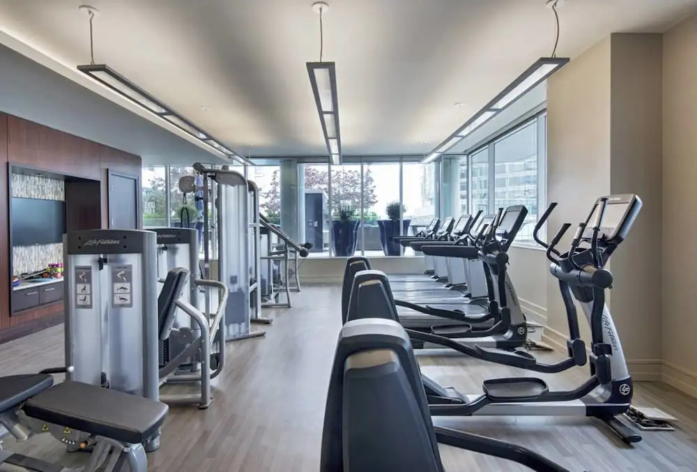 Global Luxury Suites at Seaport
