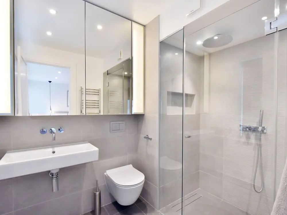 Graceful Apartment in London