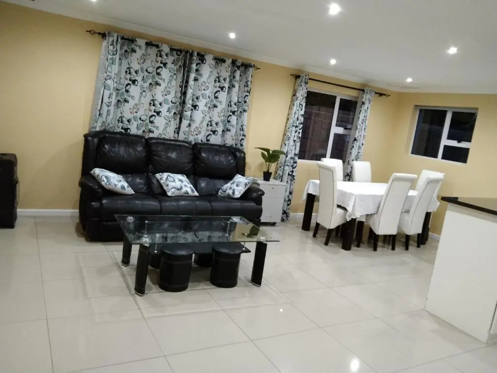 24 Wrench Glenlilly Parow