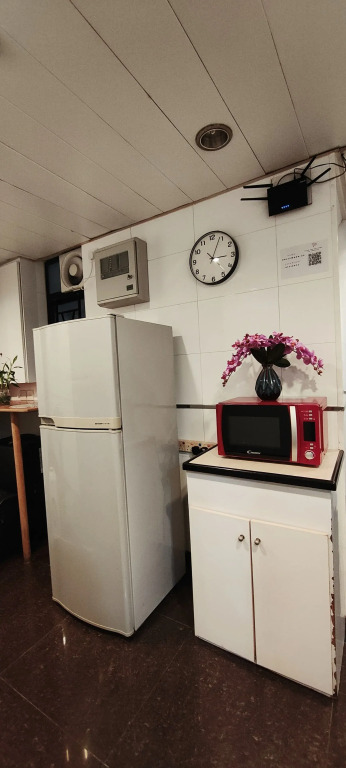 Four Seasons Hostel