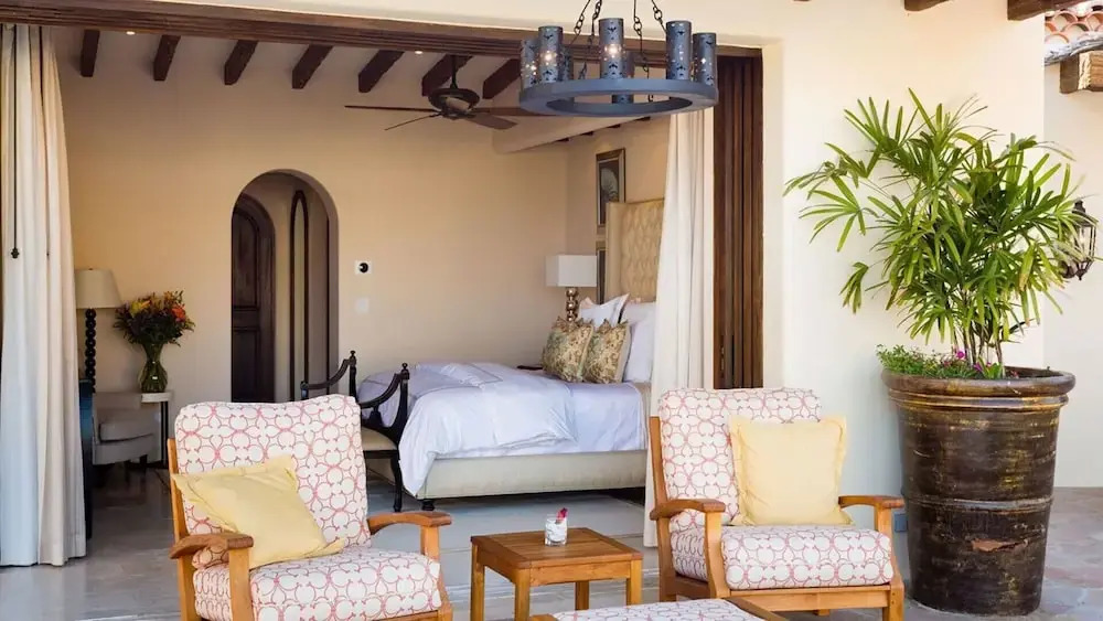 Beautiful Holiday Villa in a Prime Location in Cabo San Lucas 1007