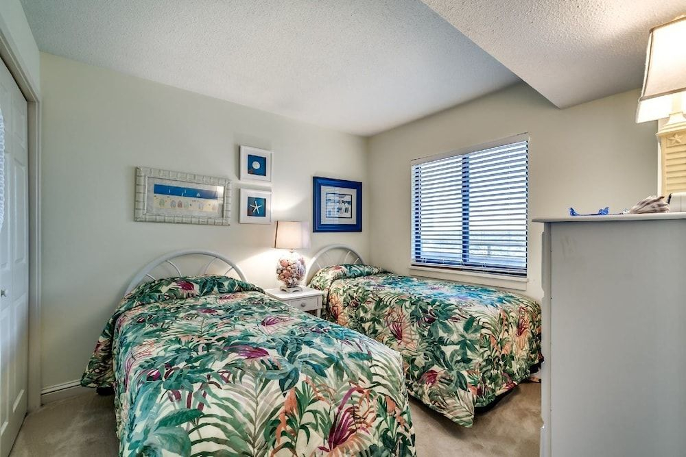 Ocean Creek - A13 by RedAwning