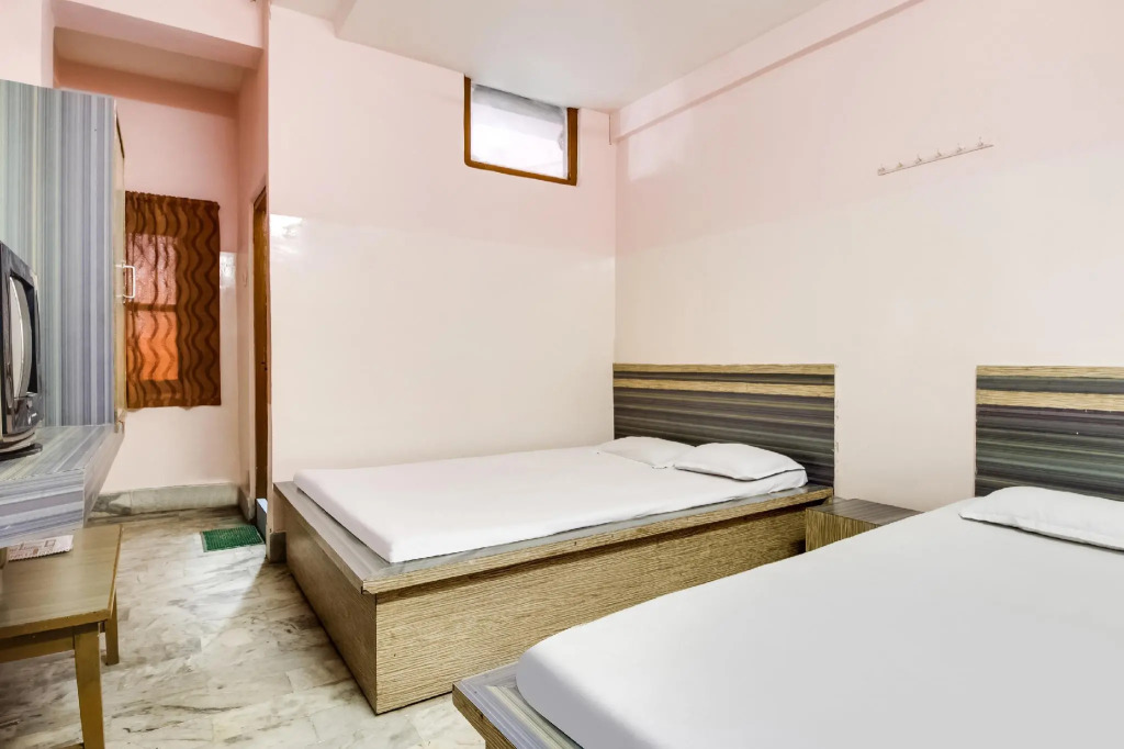 Hotel Vandana by OYO Rooms