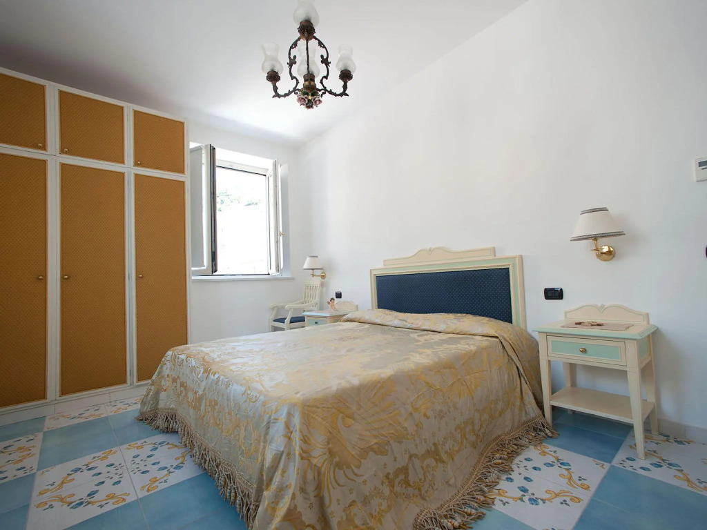 Appartamento a Vietri sul Mare ID 3056