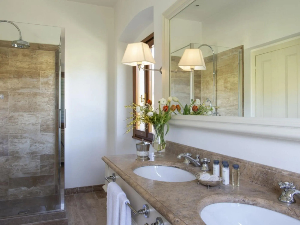 Luxury Villa in Panoramic Location 30 Minutes From Florence-villa IL Cigno