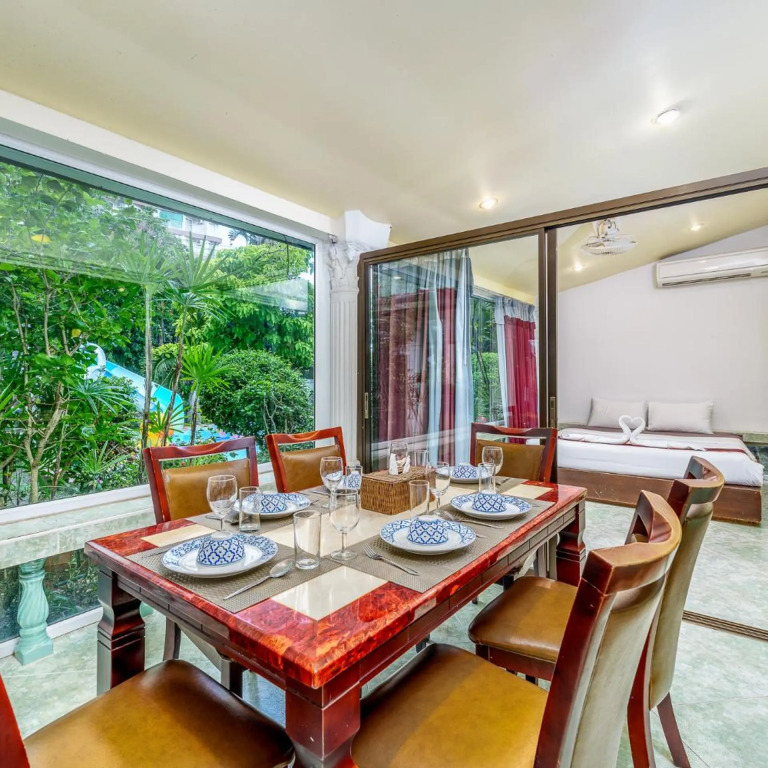 Villa Navin Beach Residence