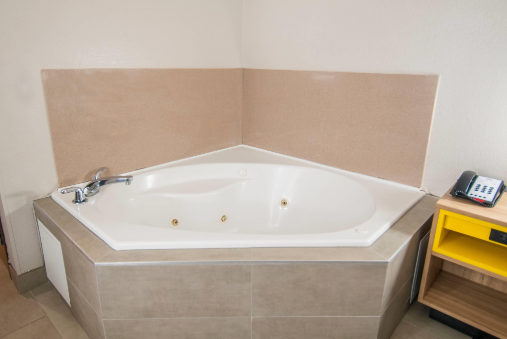 Days Inn & Suites by Wyndham San Antonio North/Stone Oak