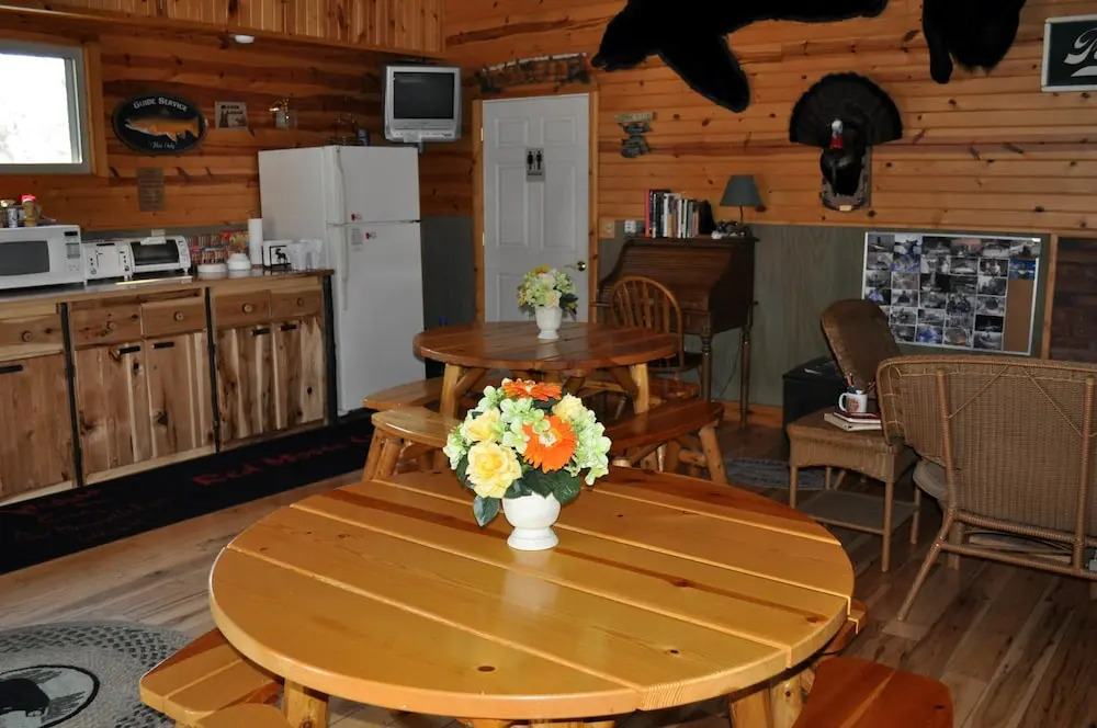 Red Moose Lodge