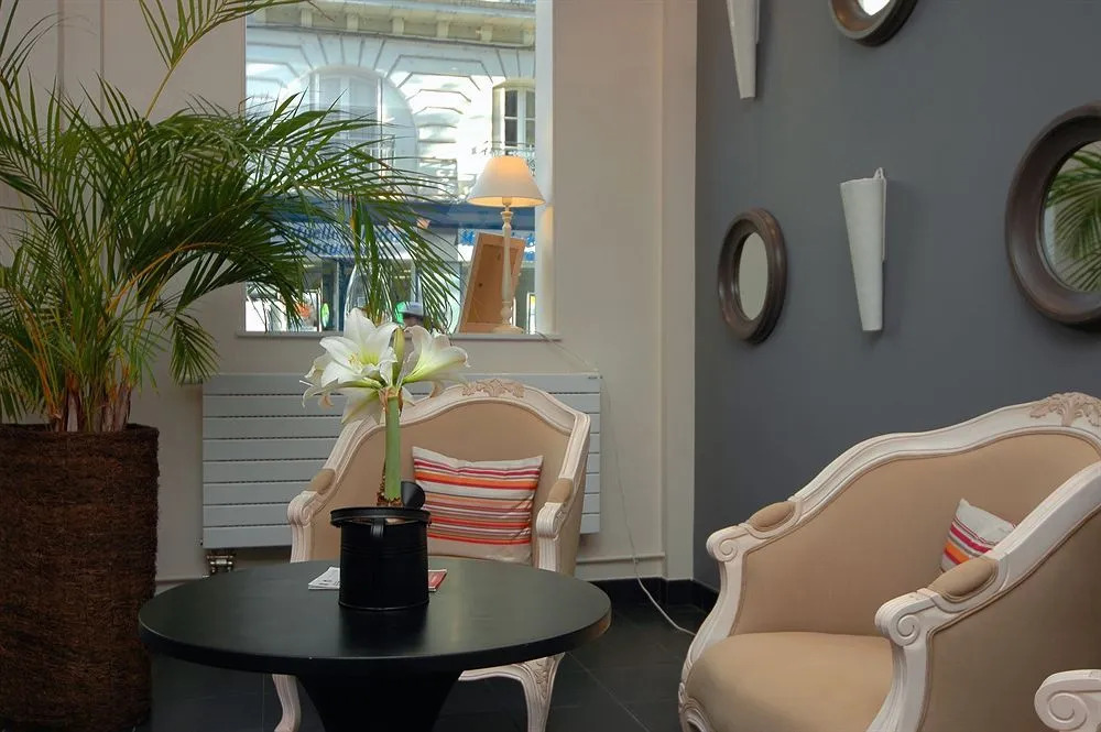 Qualys-Hotel Le Londres - Hotel & Appartements