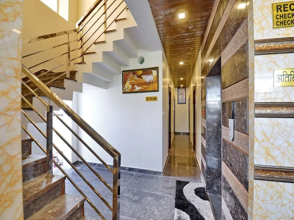 OYO 13795 Delight Home Stay