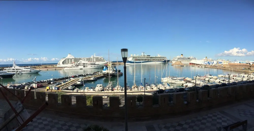 Tourist apartment-La Casa del Porto- alloggio turistico