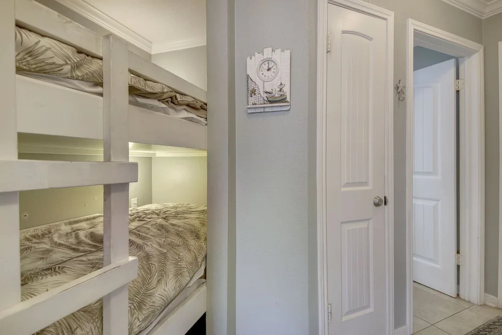 Seascape 2206 1 Bedroom 1 Bathroom Condo