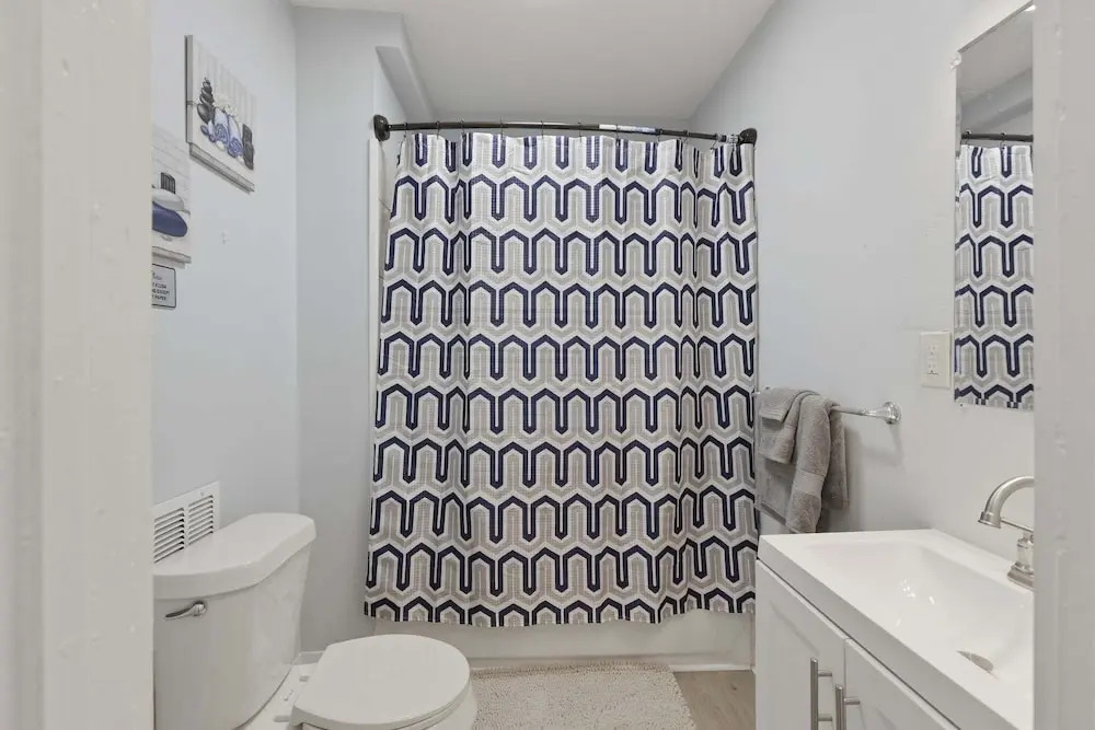 Niagara Adventure Basecamp Walk To The Falls 2 Bedroom Duplex