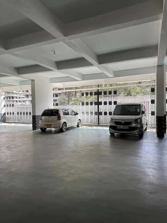 Brand New Westlands 2BR 2Ba Walk to Sarit GTC