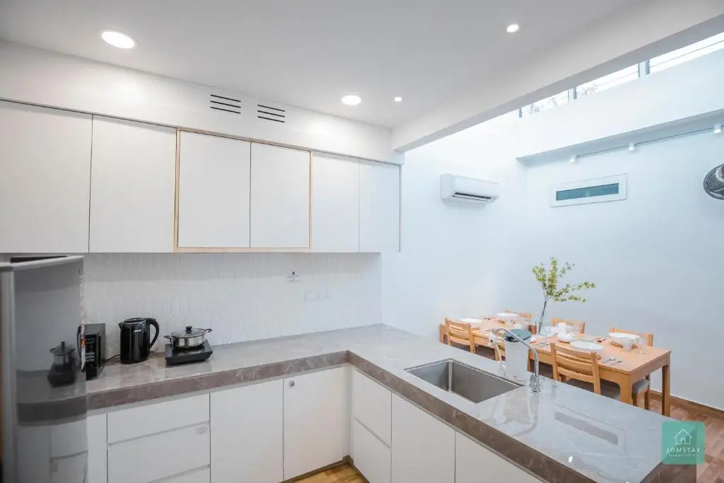 Jomstay MUJI 19 & 7 INN Ipoh Garden 8-10 pax