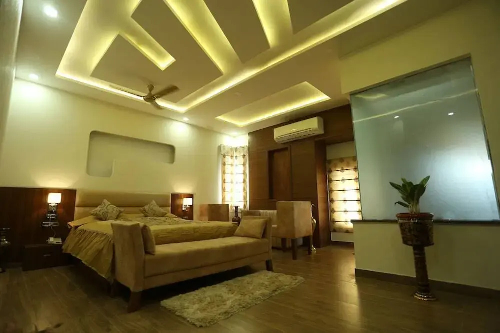 Hotel Maharaja