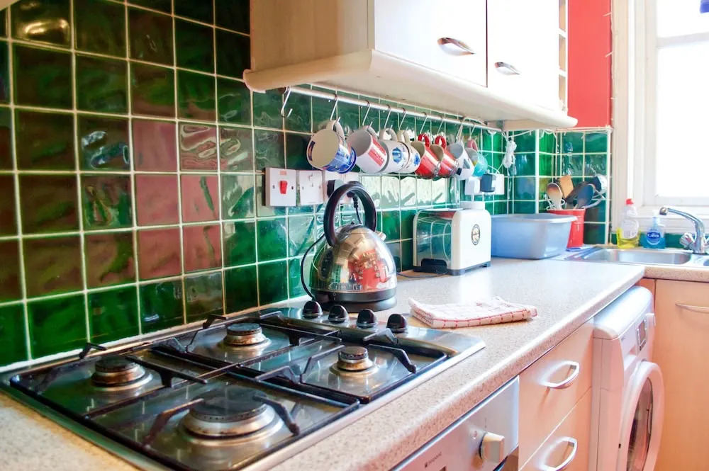 2 Bedroom Flat By The Water Of Leith