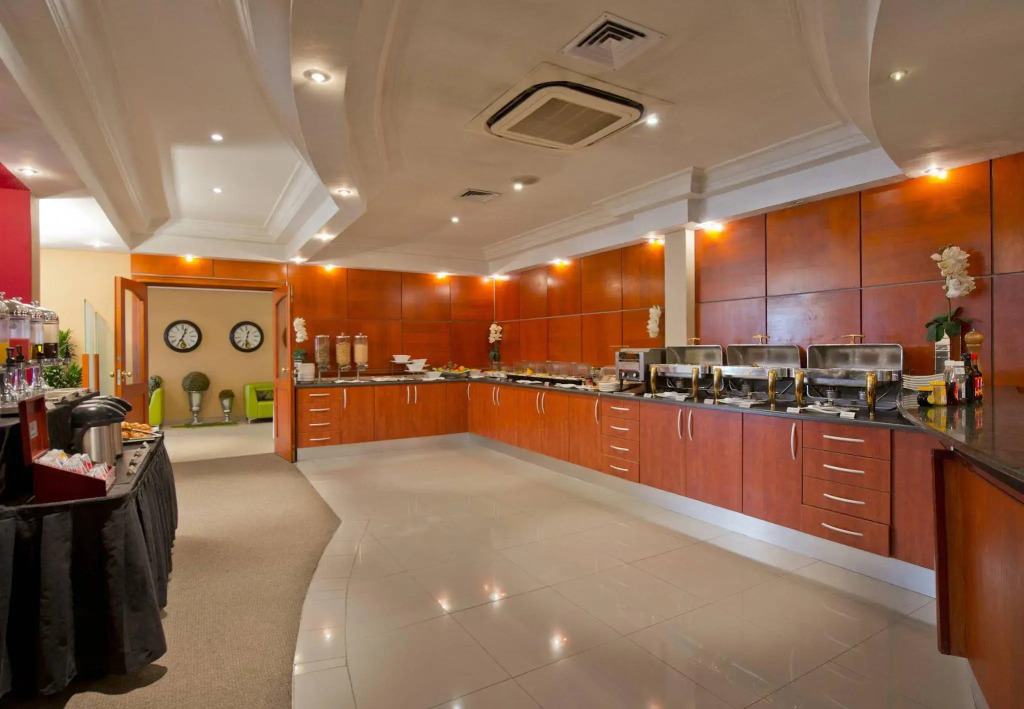 Protea Hotel by Marriott Windhoek Furstenhof