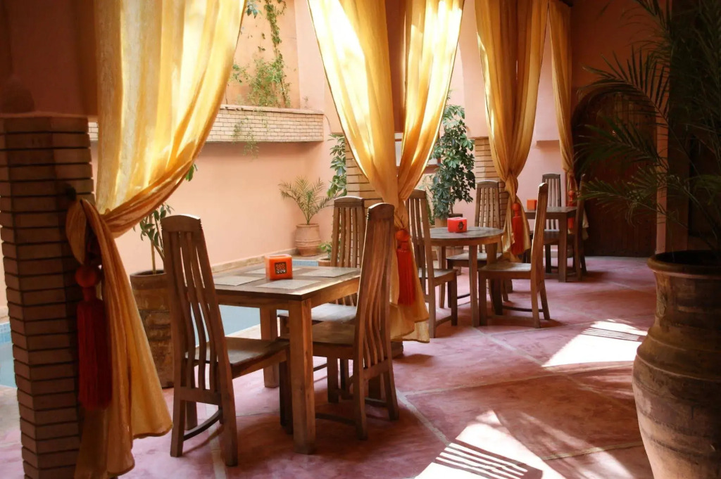 Riad Azenzer