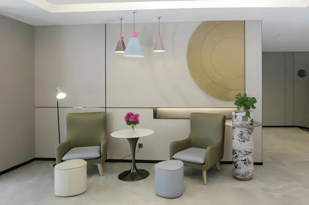 Home Inn (Yangzhou West Gate of Slender West Lake Weiyang Road)