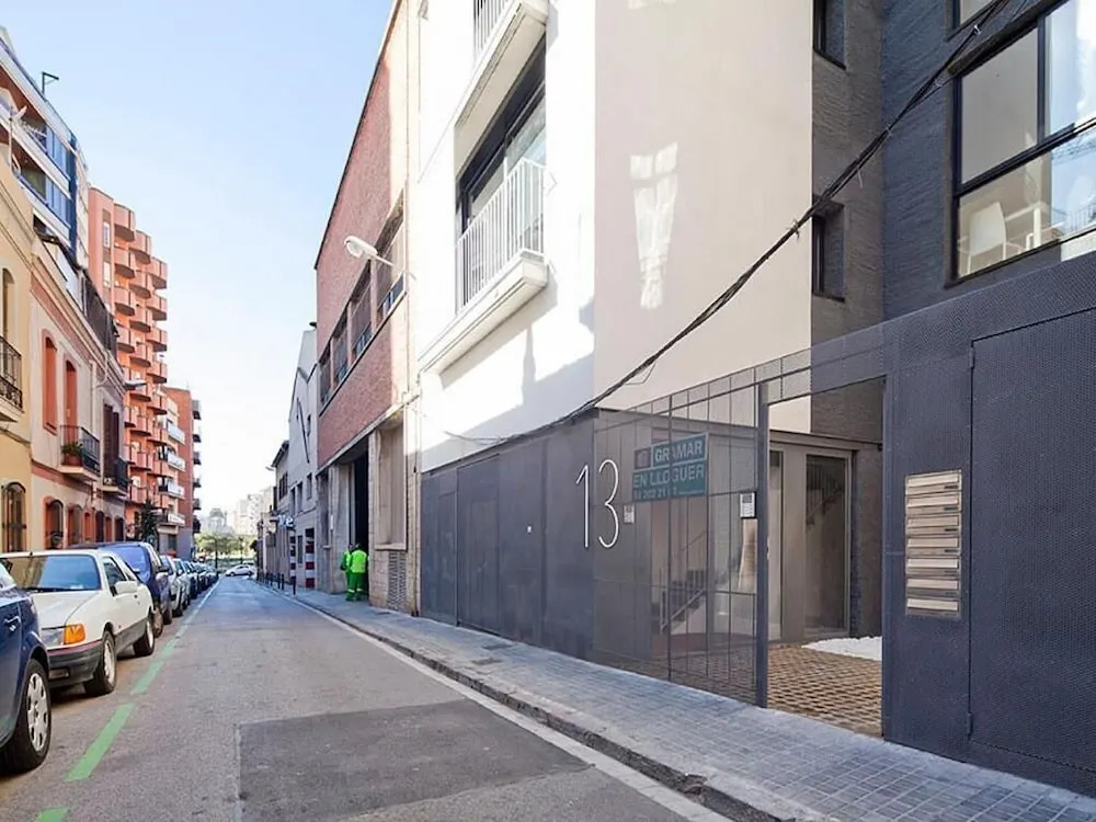 Chic and Modern Apartments in Gracia