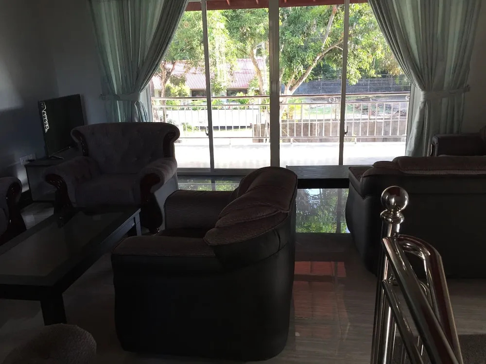 Lanka Lands Holiday Home