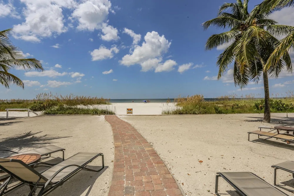 5820 Estero Beach Front Palace