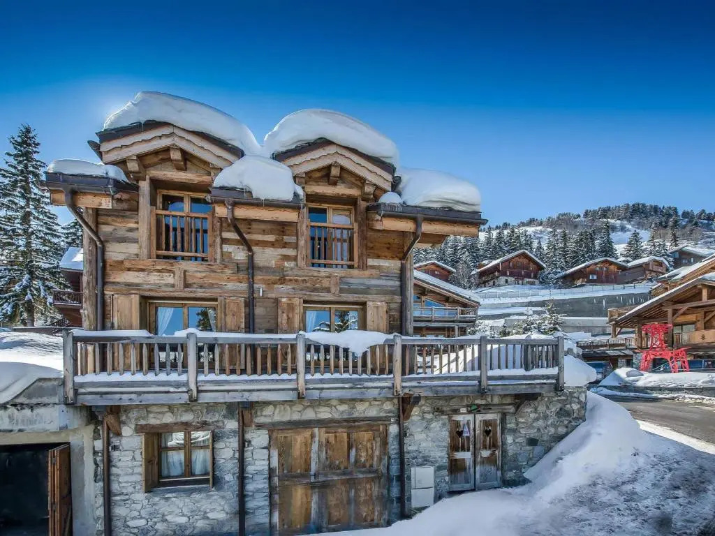 Chalet convivial proche des pistes avec parking - FR-1-564-25