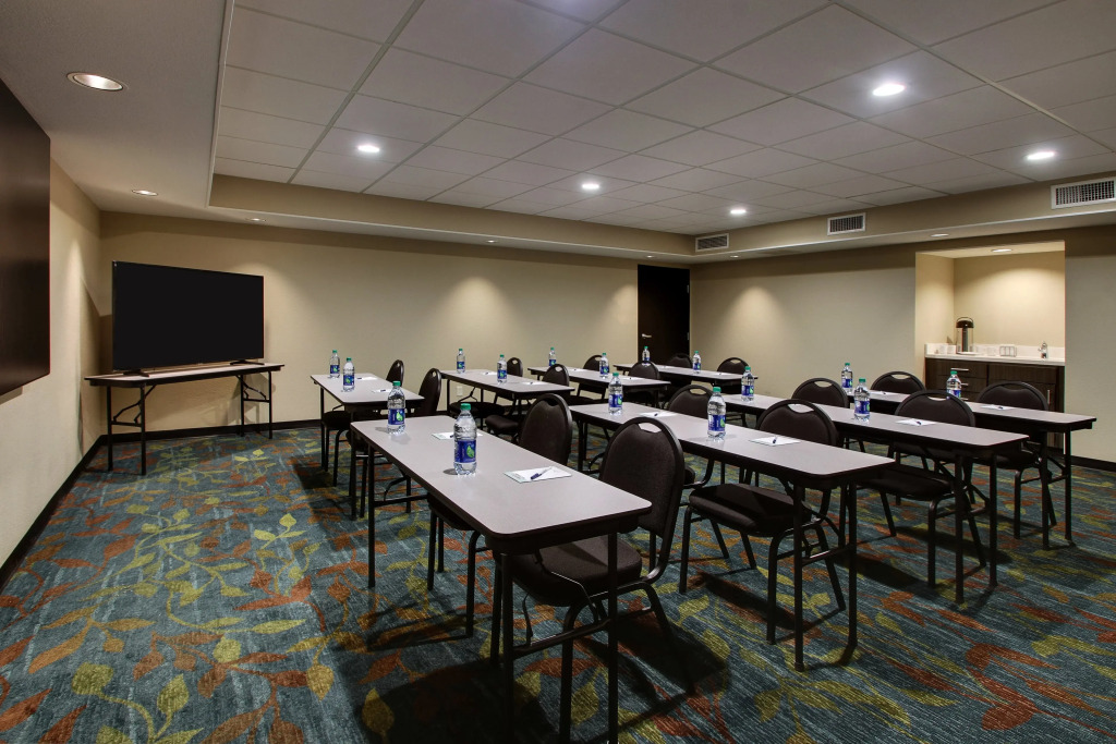 Candlewood Suites - Wichita East by IHG